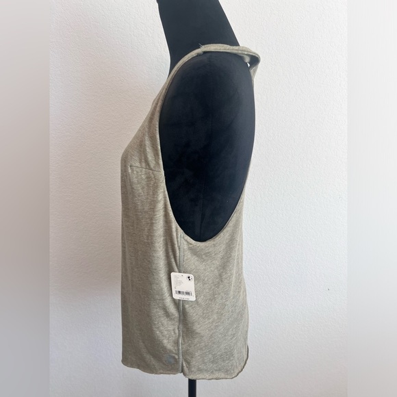 NWT: Free People Movement Racerback Tank Top in Moss Size Large - Picture 3 of 12